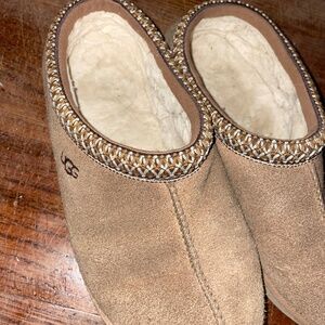 ugg Tasman Slippers